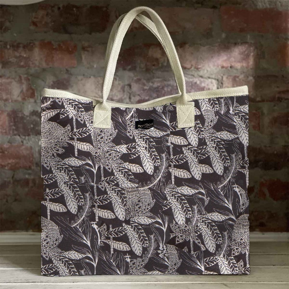 Mongoose Carry Beach Bag in Fynbos Cream-Charcoal