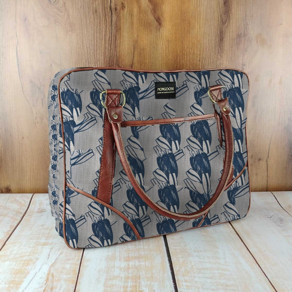 Mongoose Large Day Bag in SugarBush Teal-Natural