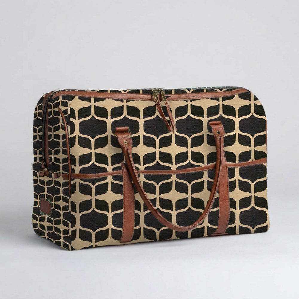 Mongoose Weekender Bag in Graphic Charcoal-Natural