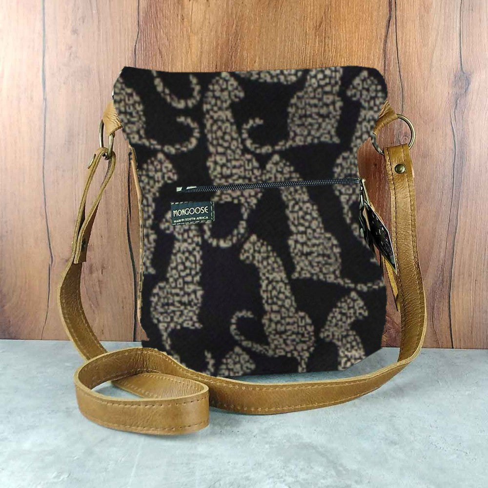 Mongoose Pouch Bag in Leopard Natural-Black