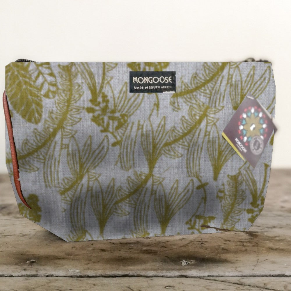 Mongoose Makeup Bag in Fynbos Lemon-Natural