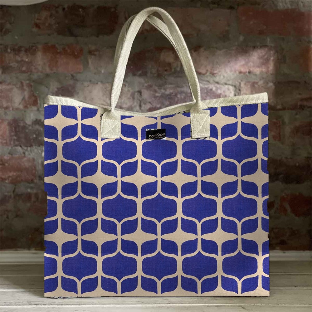 Mongoose Carry Beach Bag in Graphic Indigo-Natural