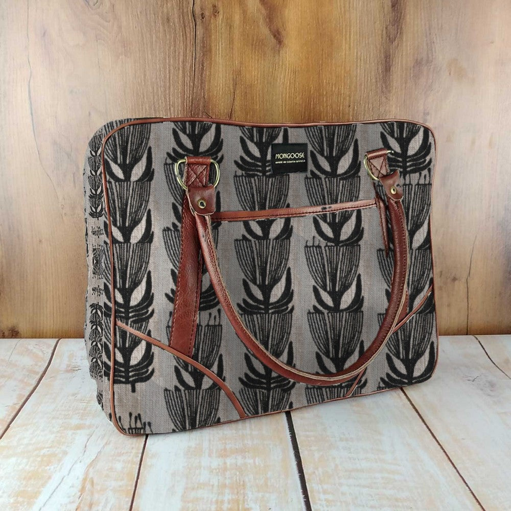 Mongoose Large Day Bag in Pincushion Charcoal-Natural