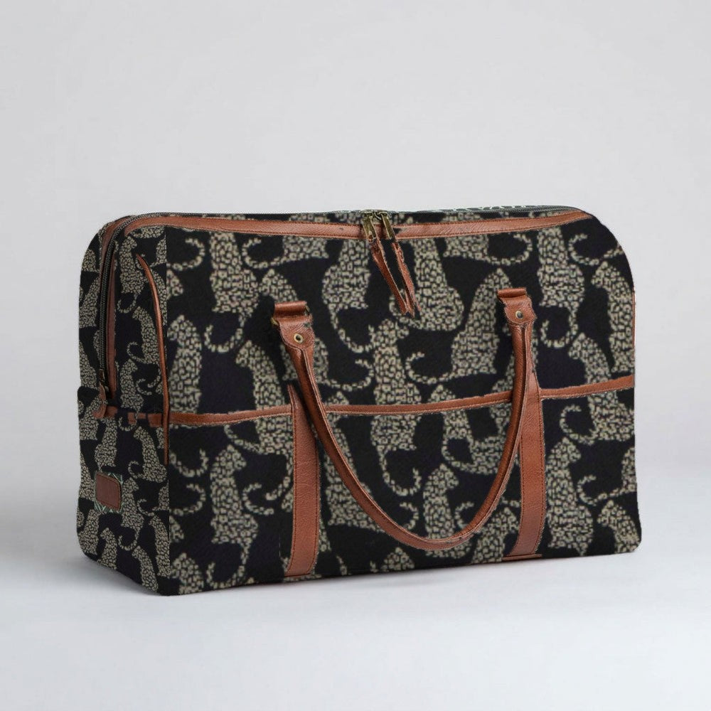 Mongoose Weekender Bag in Leopard Natural-Black
