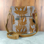 Mongoose Pouch Bag in Pincushion Lemon-Natural
