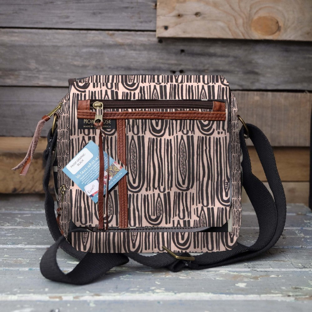 Mongoose Passport Cross Body Bag in Seeds Grey-Pebble