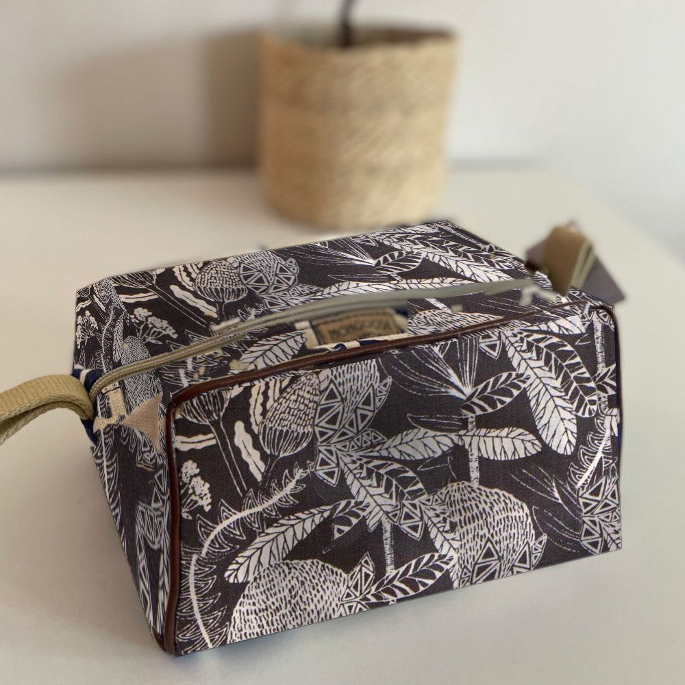 Mongoose Toiletry Bag in Fynbos Cream-Charcoal