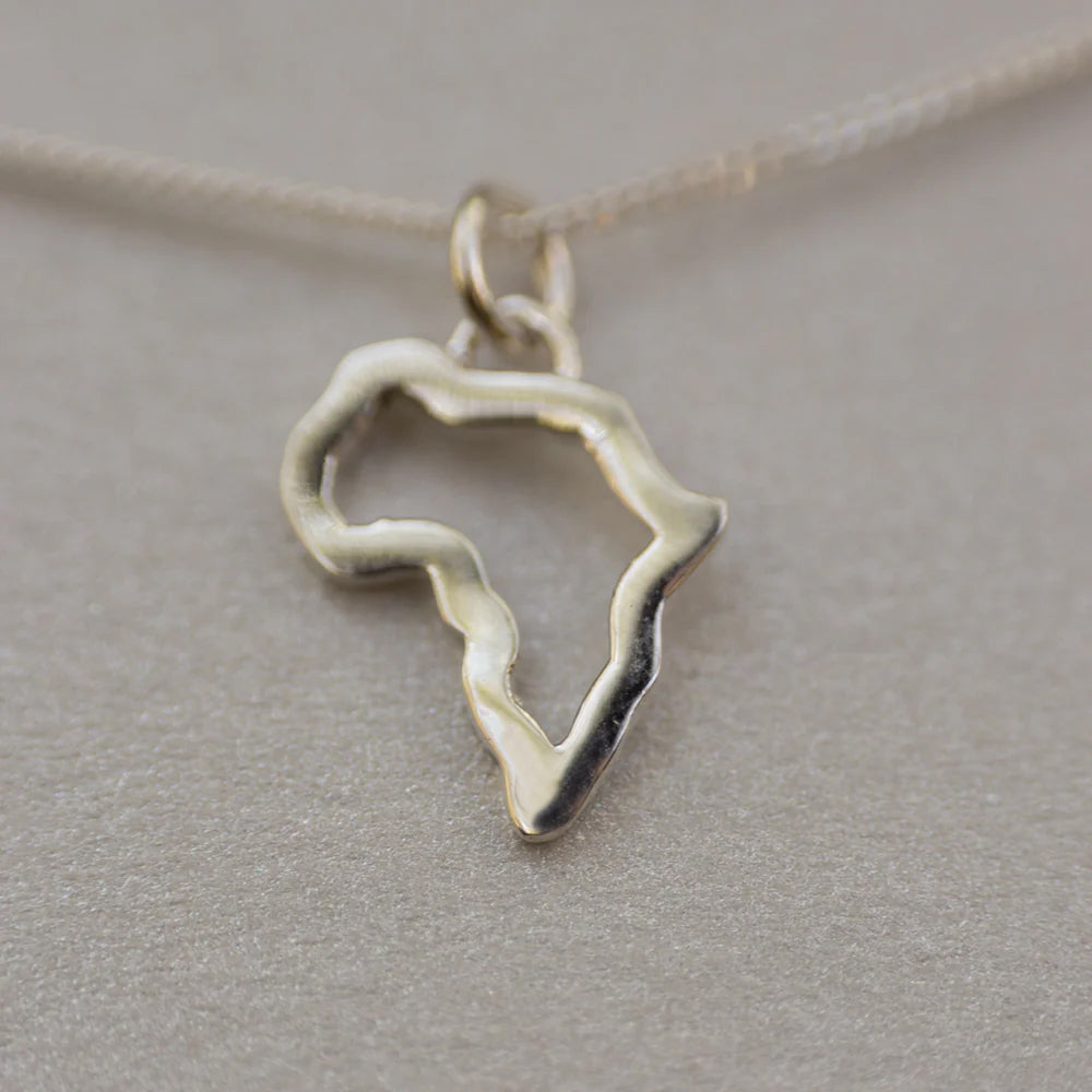 Africa Silhouette – Grey Silk Necklace – view 3