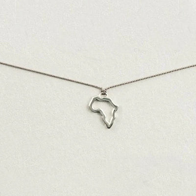 Africa Silhouette – Grey Silk Necklace