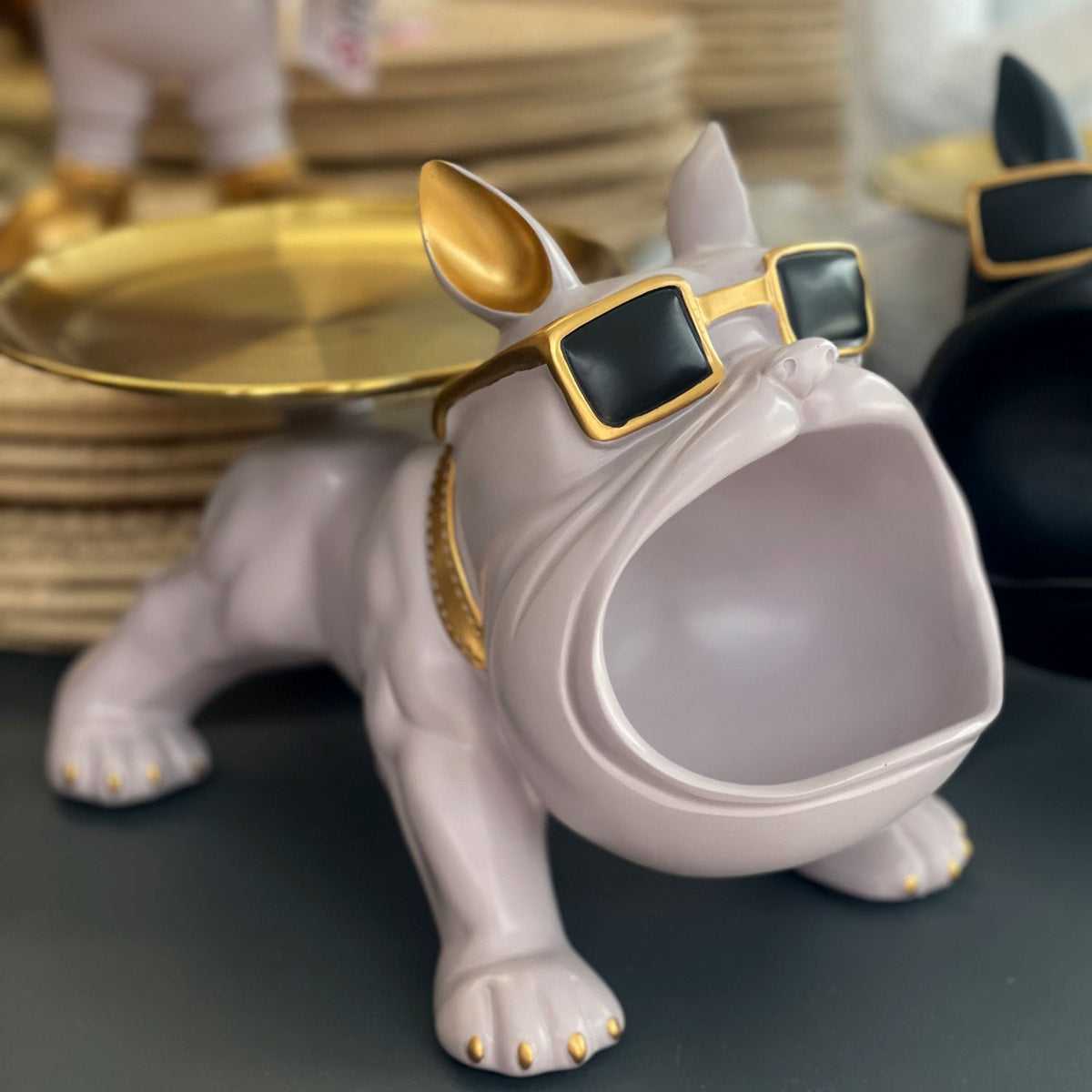 Mr Butler – Big Mouth Bulldog – view 5