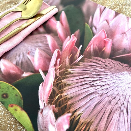 Disposable Placemats – King Proteas – view 2