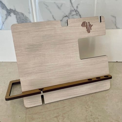 2-Tone Wooden Docking Station – view 2