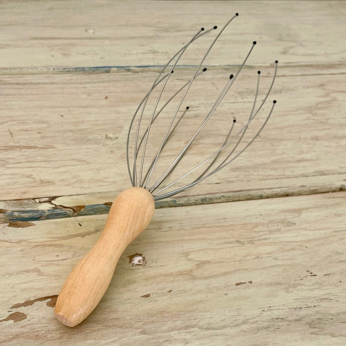 Head Scratcher/Massager – Wooden Handle – view 2