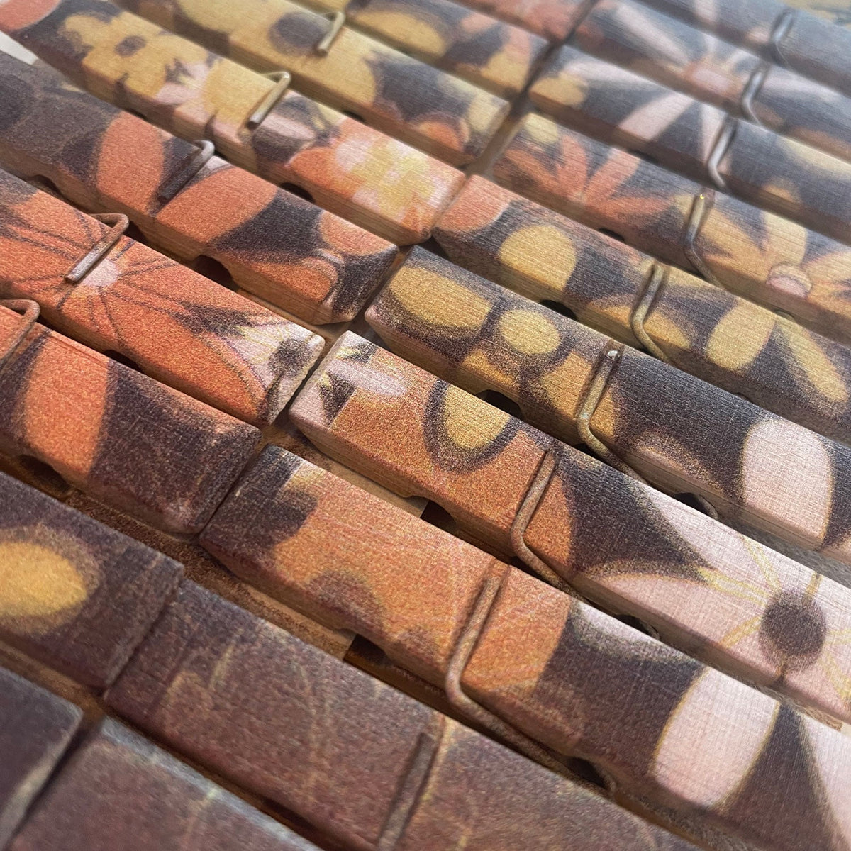 Bamboo Pegs – 70's Retro Floral – view 3