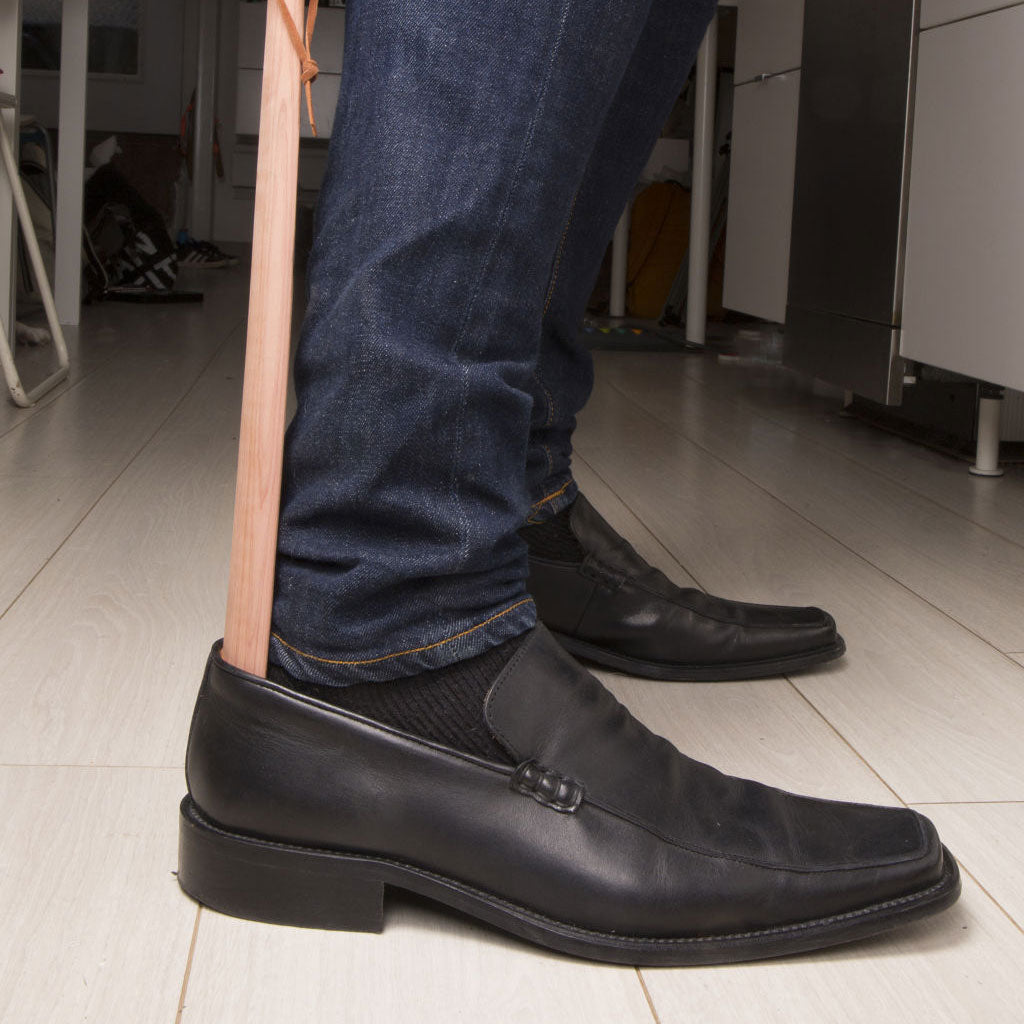 Shoe Horn – CEDAR WOOD – view 2
