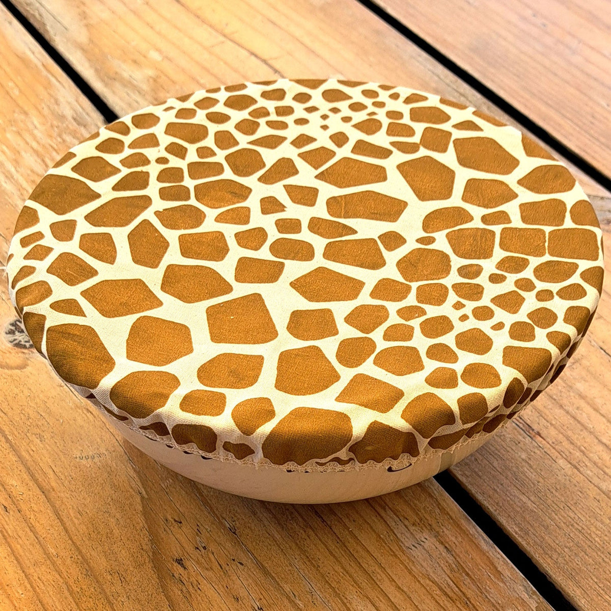 NiNi Bowl Covers – GIRAFFE – Gold on Cream