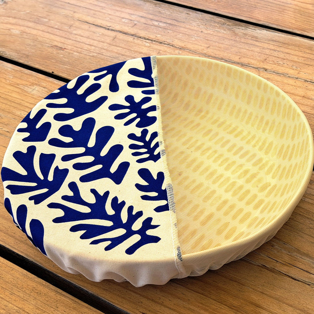 NiNi Eye-Spy Bowl Covers – SEAWEED – Navy on Cream