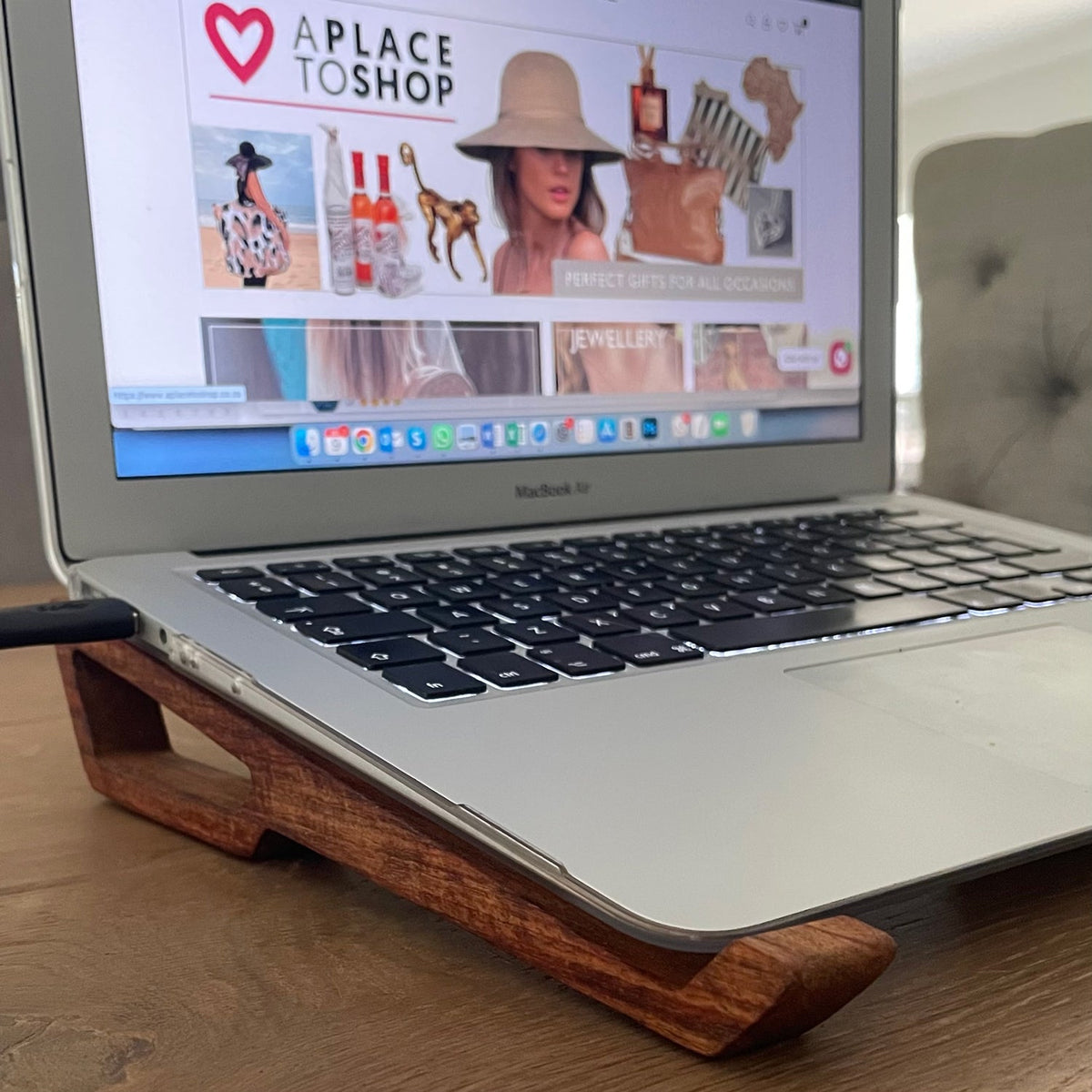 Laptop Risers – Wood