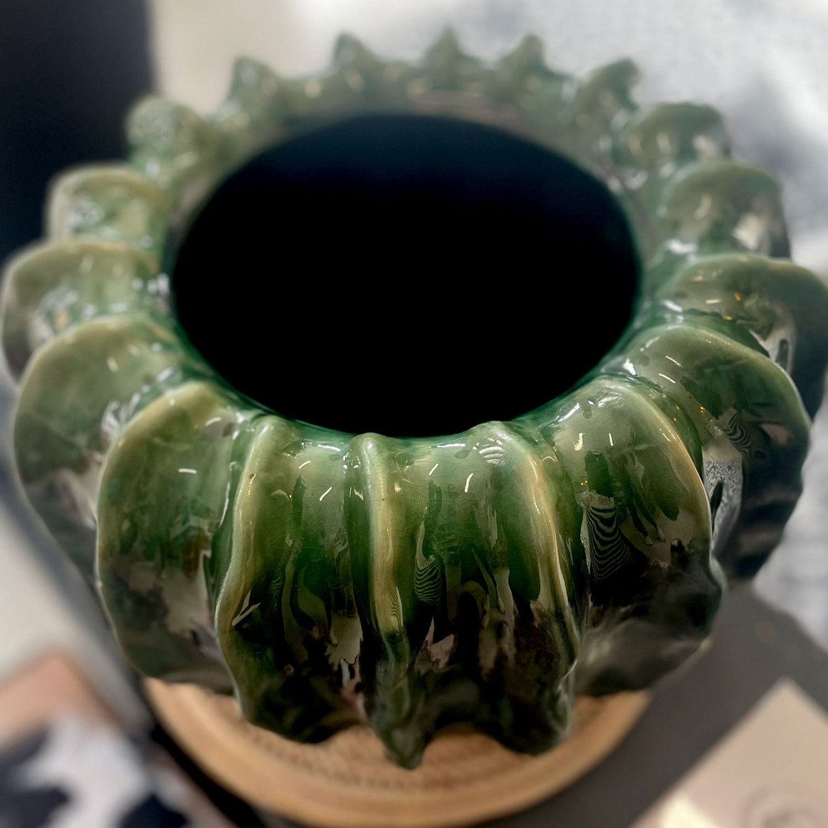 Large Ruffled Vase – Ceramic – view 4