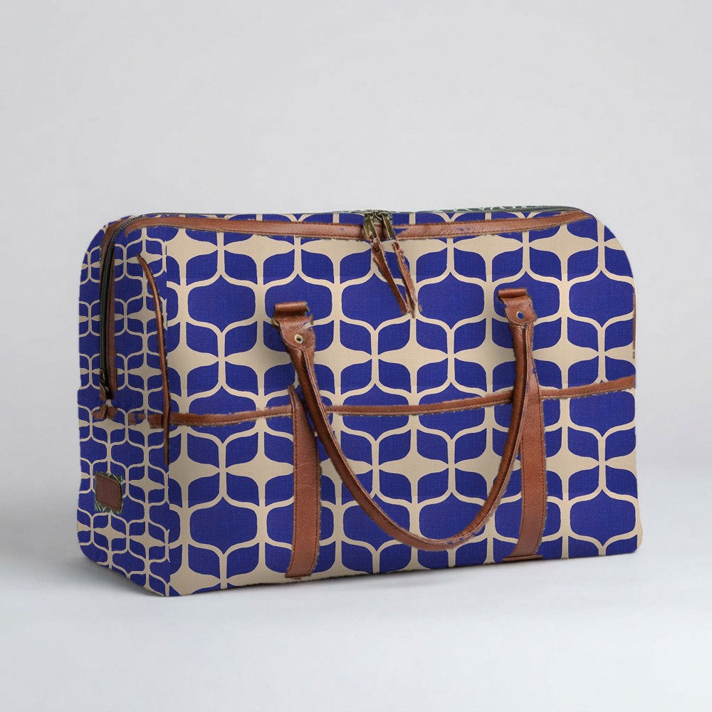 Mongoose Weekender Bag in Graphic Indigo-Natural