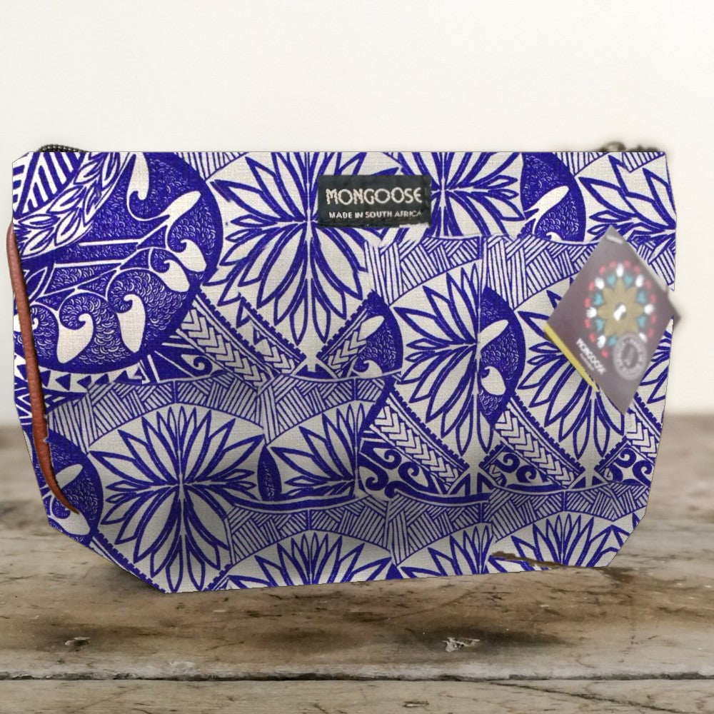 Mongoose Makeup Bag in Koru Indigo-Natural