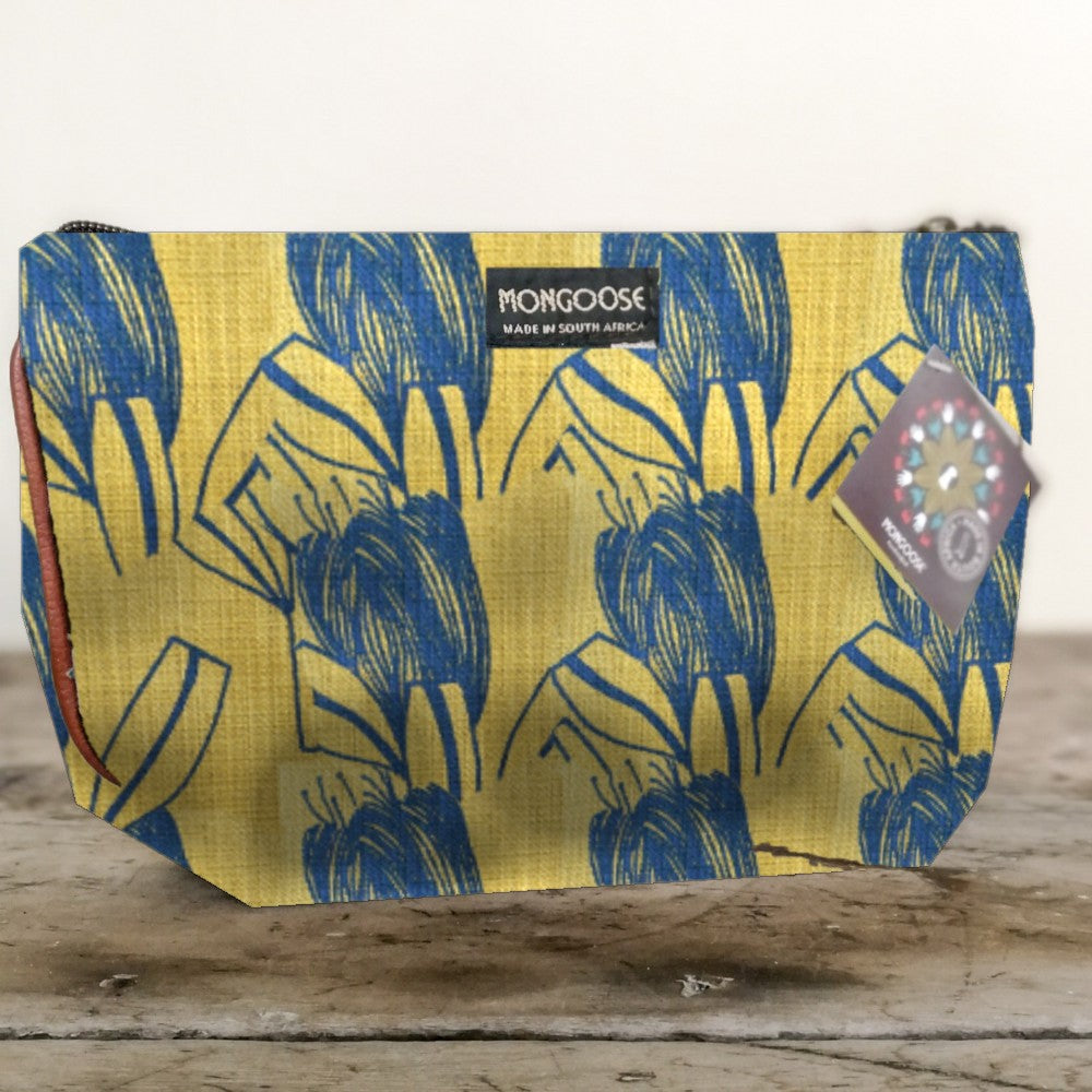 Mongoose Makeup Bag in SugarBush Teal-Mustard
