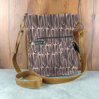 Mongoose Pouch Bag in Seeds Grey-Pebble