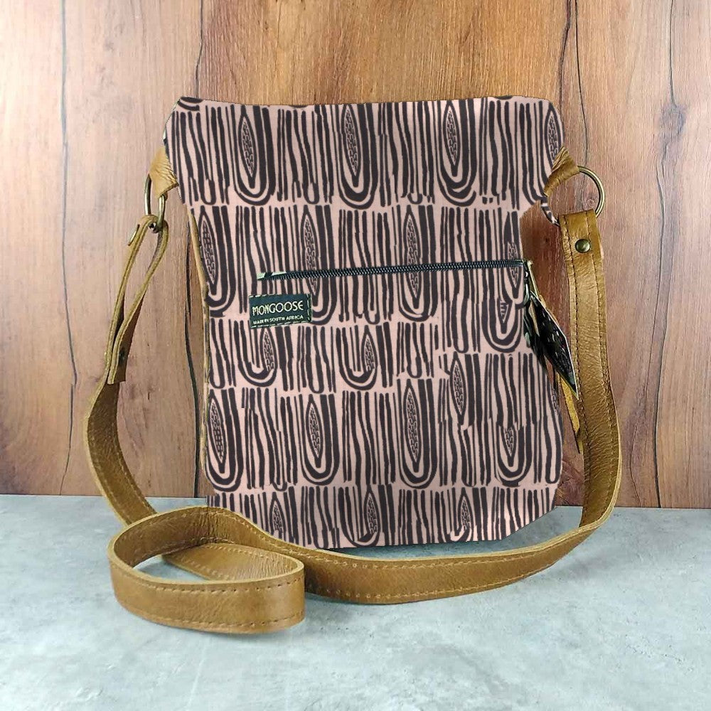Mongoose Pouch Bag in Seeds Grey-Pebble